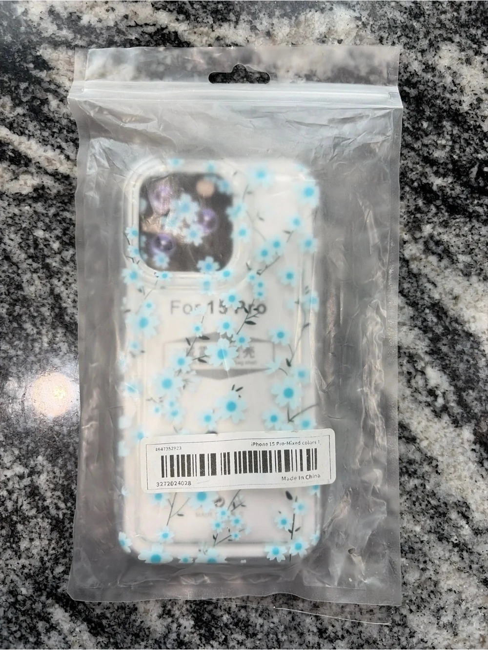 NWT iPhone 15 Pro Clear Case Blue Floral Daisy Pattern New